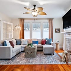 Roberson House -Private Pool -Walk to DT-Sleeps 12
