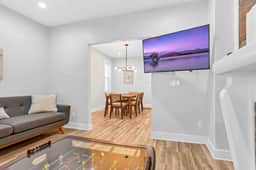 4BR Unit - Downtown Columbus - Image 3