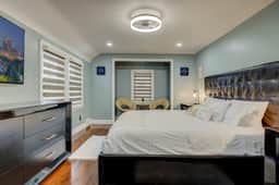 Two Entire Homes - Fireplace - Sleeps 10 - 5BR - Image 5