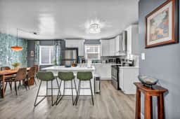 4BR - Lakewood Duplex - Near Cleveland + Lake Erie - Image 3