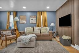 Pet-Friendly Home - Sleeps 6 - Walkable Lakewood - Image 2