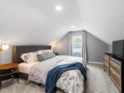 Hot Tub - Near Lake Erie - Pet Friendly - Sleeps 8 - Image 3