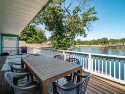 Lake Front - Kayak - Hot Tub - Sleeps 8 - Image 3