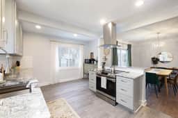 Hot Tub - Game Room - Modern Design - Sleeps 9 - Image 4