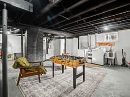 Hot Tub - Game Room - Sleeps 7 - Cleveland - Image 5