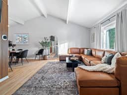 Two Entire Homes with Hot Tubs and Games Sleeps 20 - Image 2