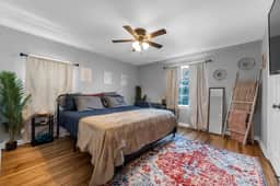 Brooklyn Townhome| Updated Kitchen| Sleeps 9 - Image 5