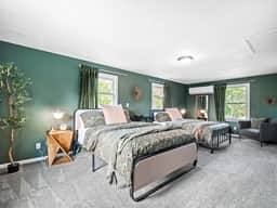 Hot Tub - Sauna - Sleeps 10 - Near CVNP - Image 2