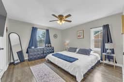 Brooklyn Townhome - Updated Kitchen - Sleeps 4 - Image 4