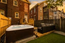 Hot Tub - Sleeps 9 - Near OSU - Image 2