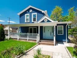Walkable Gordon Square - Sleeps 8 - 3BR - Image 5