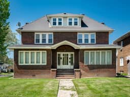 Charming Cleveland Home - Image 5