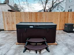 Hot Tub - Sleeps 8 - Pet Friendly - Cleveland - Image 3