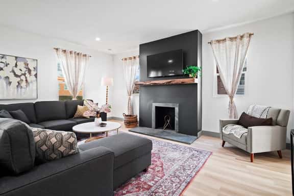 Game Room - Arcade - Sleeps 10 - Akron - Image 1