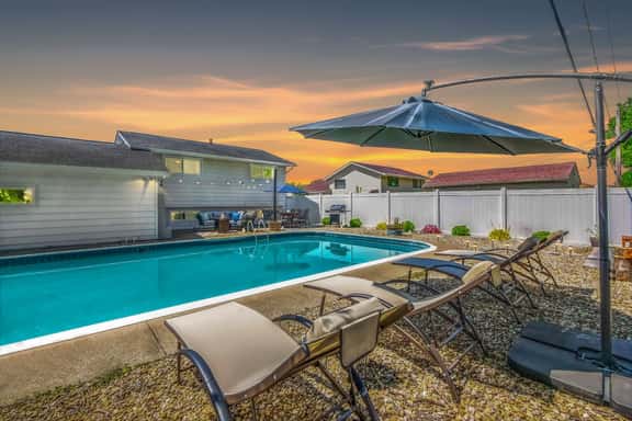 Modern 3BR w/ Pool, Hot Tub & Fenced Yard - Image 1