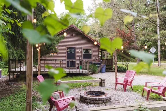 Little Redwood - Hocking Hills - Hot Tub - Games - Image 1