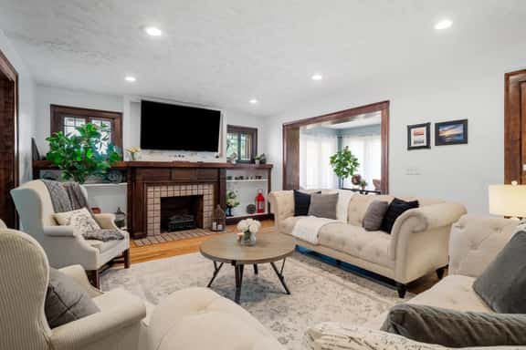 Charming Cleveland Home - Image 1