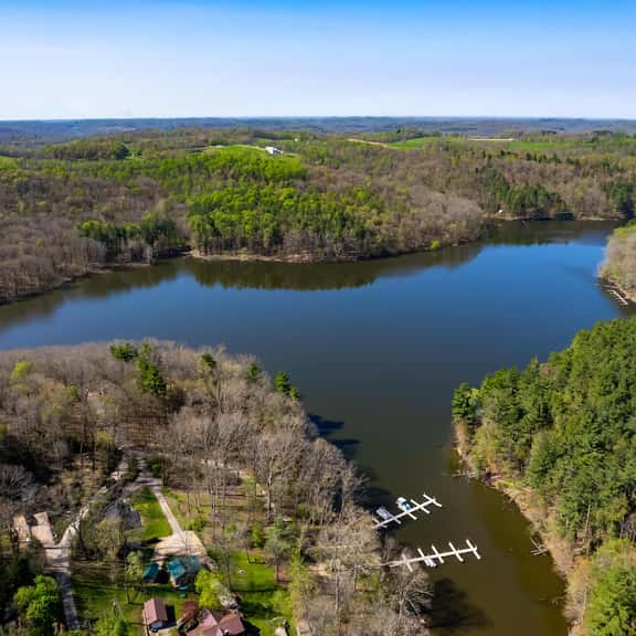 Woodland Retreat | Fire Pit | Deck | Near Lake - Image 1