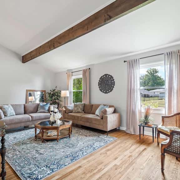 Two Entire Homes with Hot Tubs and Games Sleeps 20 - Image 1