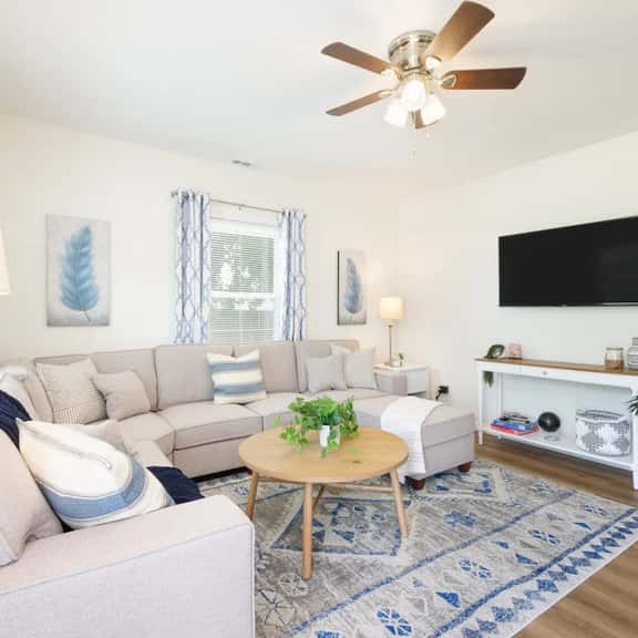 Bunk Beds - Playground - 4BR - Near Cedar Point - Image 1