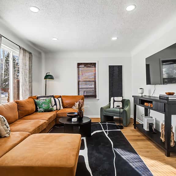 HotTub|Game Room|Air Hockey|Nintendo Wii|Sleeps 8 - Image 1