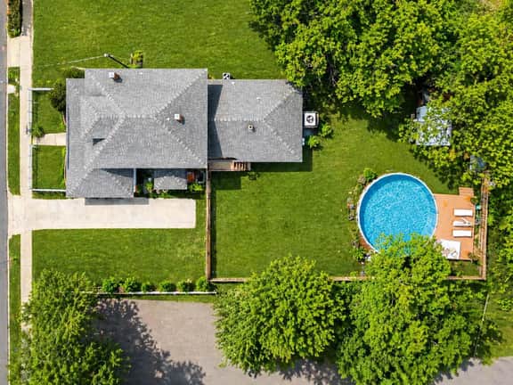Roberson House -Private Pool -Walk to DT-Sleeps 12 - Image 2