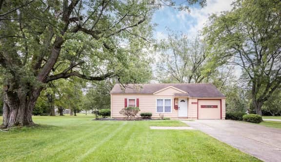 Near CLE Airport | Pet-Friendly Home | Sleeps 6 - Image 4