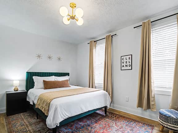 3BR Pet-Friendly Retreat Near DT + Hot Tub - Image 3
