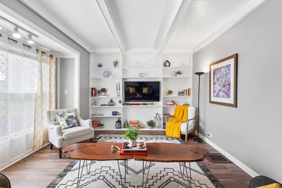 Double the Space for Large Groups! Entire Duplex! - Image 2
