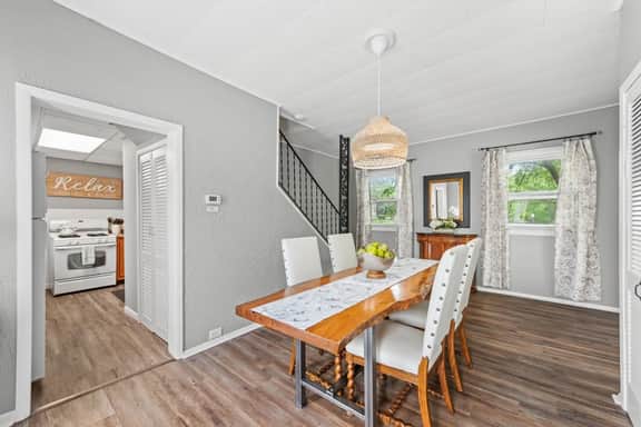 Double the Space for Large Groups! Entire Duplex! - Image 3