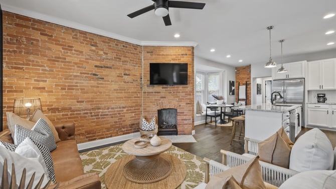 5 Reasons Smart Investors Choose Vacation Rentals vs Long-Term Rentals